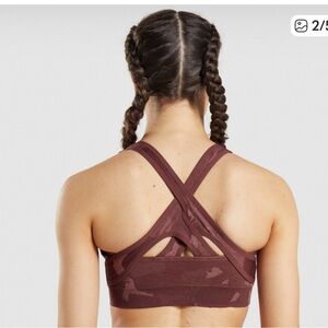 SOLD Gymshark sz M Adapt Women's Camo Sports Bra - burgundy red rose